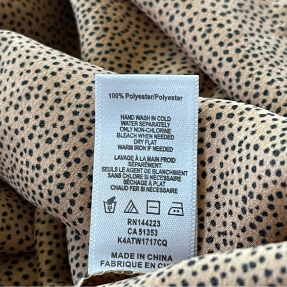 NWT Bishop + Young Top micro dots slight shimmer pullover tunic/blouse size L - Picture 7 of 10